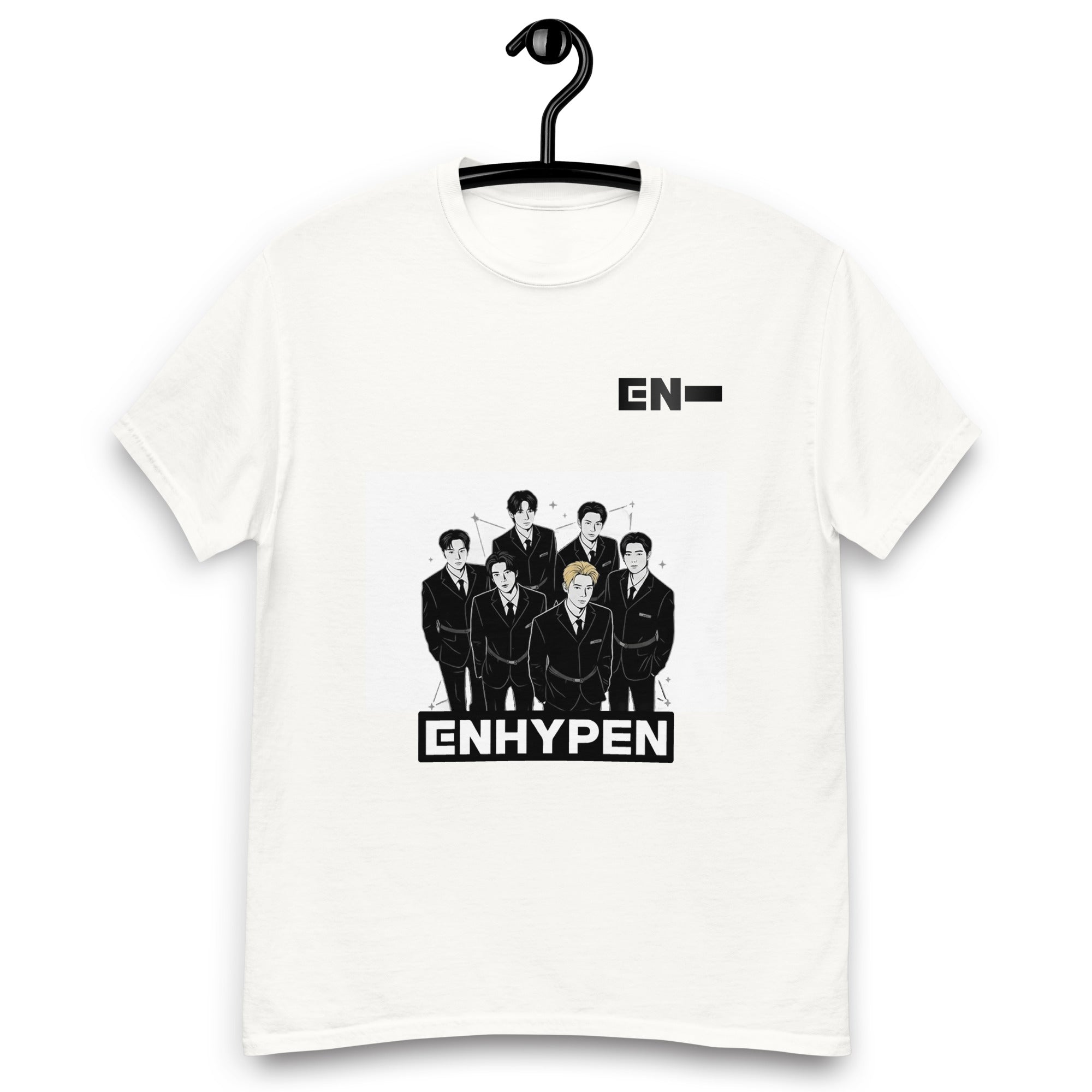 Camiseta ENHYPEN diseño manga, mockup frontal
